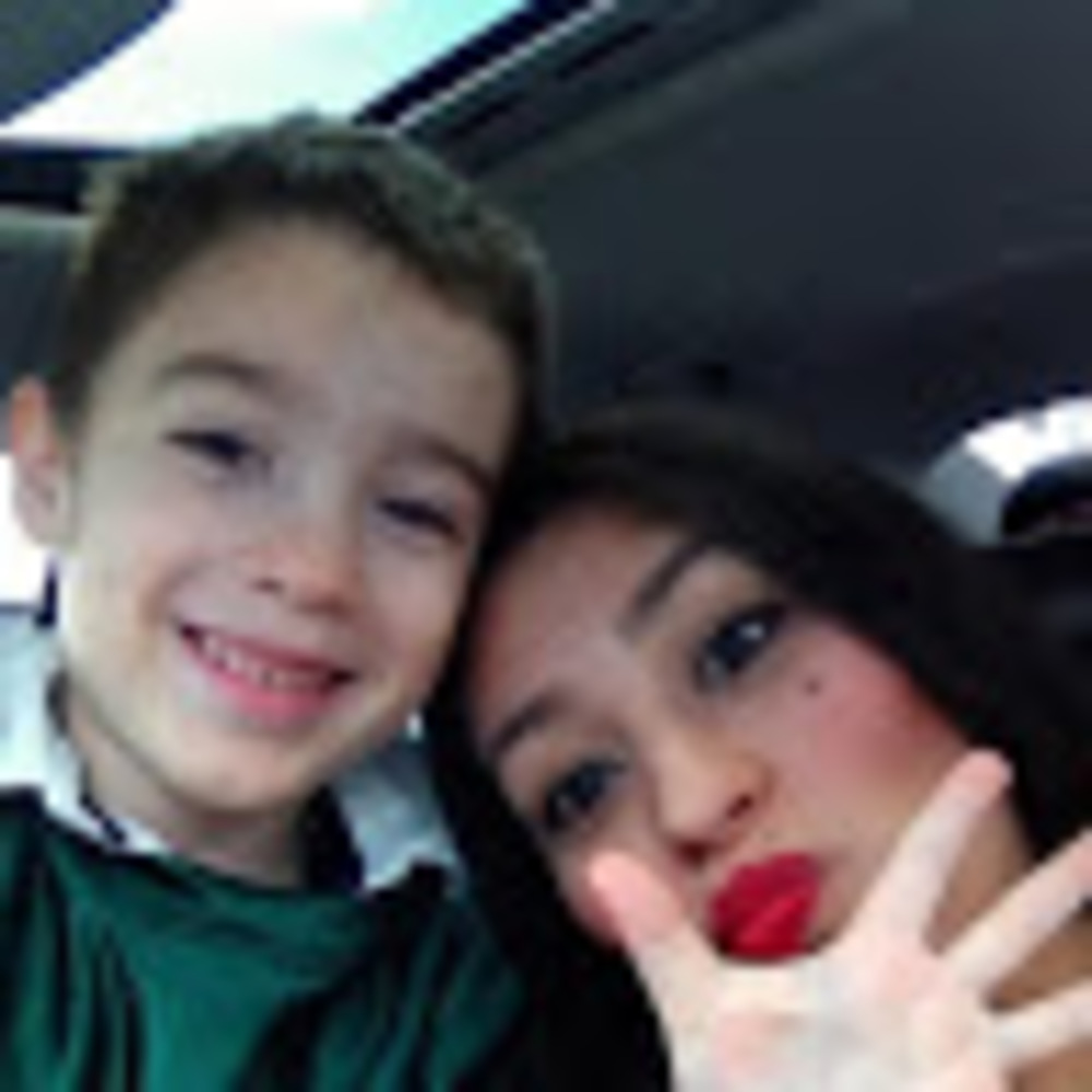 Meet your Posher, Vicky